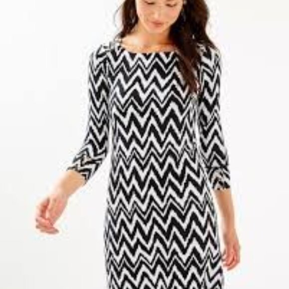 LILLY PULITZER SOPHIE DRESS IN BLACK GET YOUR CHEV ON PRINT - Picture 1 of 7